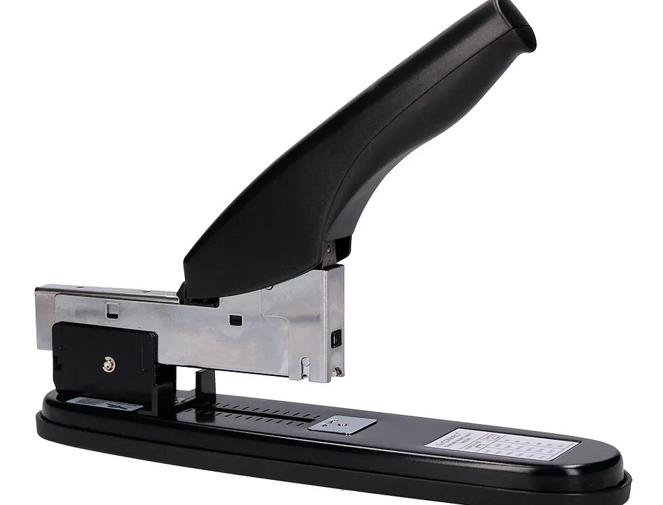 Agrafeuse q-connect grande cap acité économique capacité 150f coloris noir métal