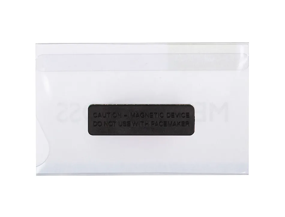Badge q-connect clip magnetique ouverture superieure 54x90mm