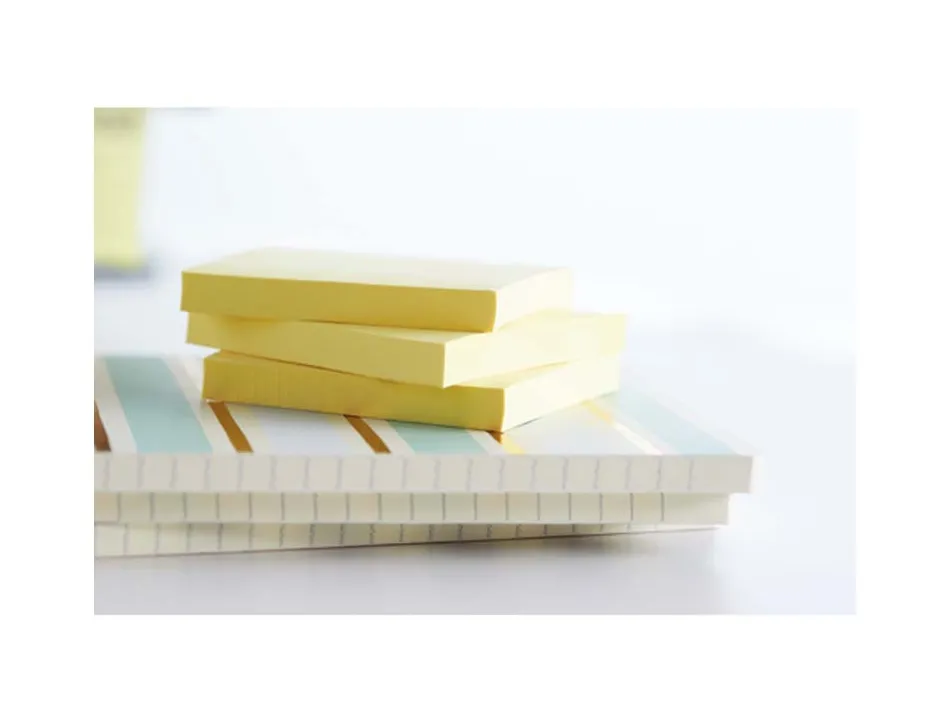Bloc-notes post-it papier recyclé 76x76mm 100f/bloc repositionnables coloris jaune tour 16 blocs