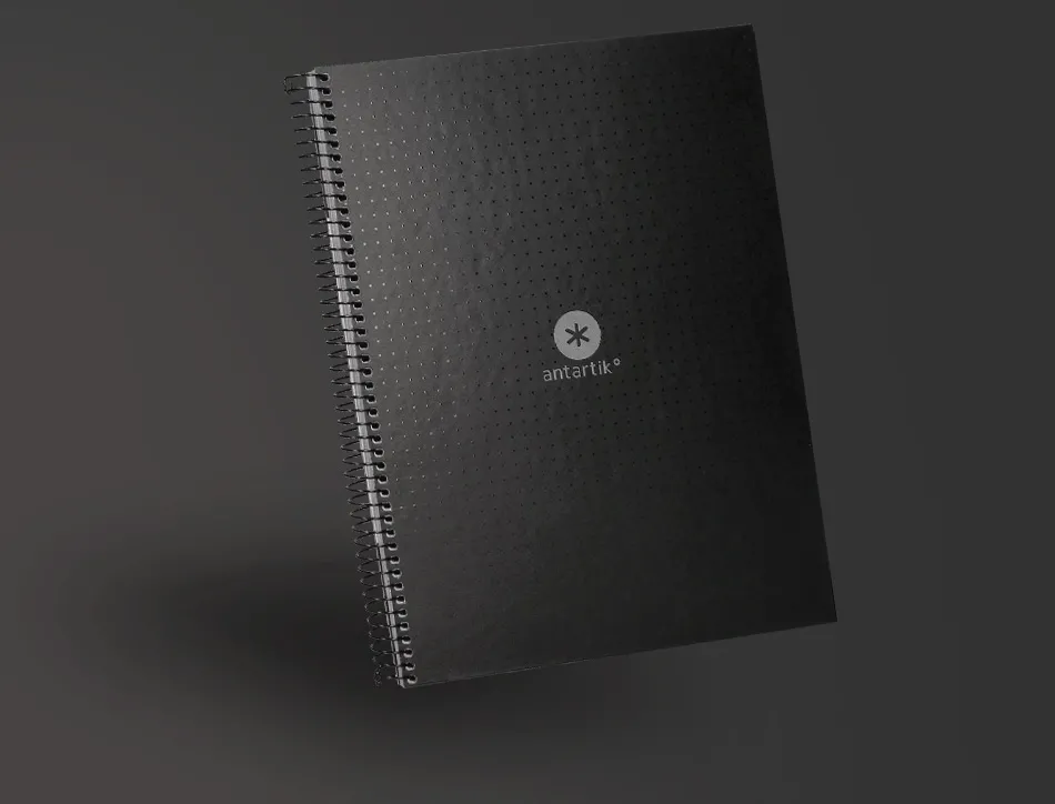 Cahier spirale antartik a4 80p 90g couverture cartonee reglure dot 4 trous coloris noir