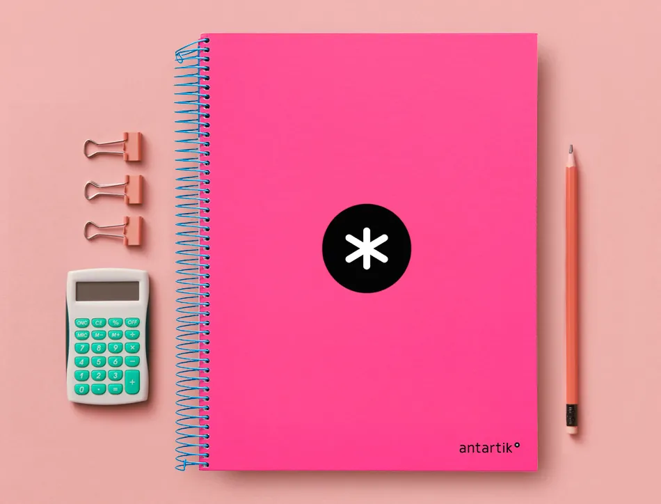 Cahier spirale antartik a4 240p 90g couverture rembordee quadrillage 5mm 4 trous coil-lock coloris rose fluo