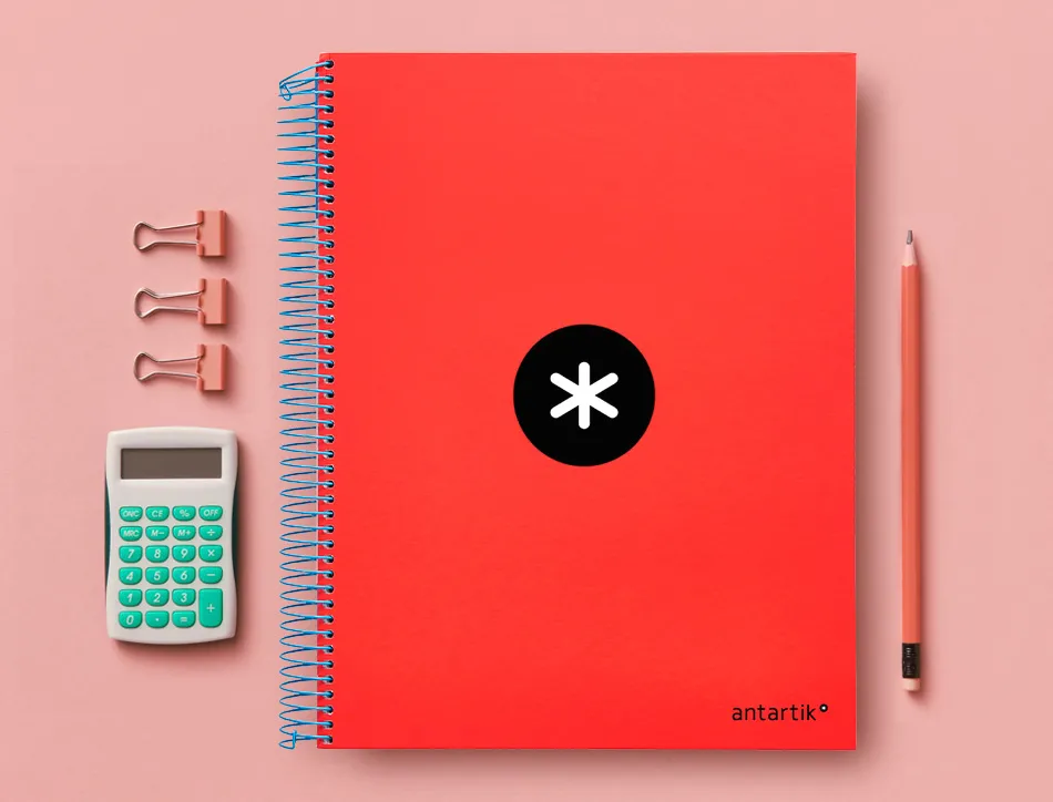 Cahier spirale antartik a4 240p 90g couverture rembordee quadrillage 5mm 4 trous coil-lock coloris rouge