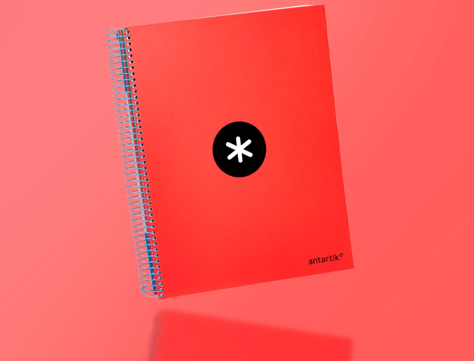 Cahier spirale antartik a4 240p 90g couverture rembordee quadrillage 5mm 4 trous coil-lock coloris rouge