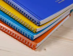 Carnet de dessin koverbook a4 2 rabats pochette couleurs assorties 22,5x29,7 cm blanc 125g 100 pages