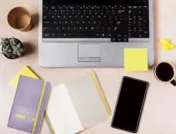 Carnet fermeture elastique jaune antartik notes couverture souple a6 ligne 100 feuilles 80gr fsc coloris lilas