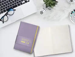Carnet fermeture elastique jaune antartik notes couverture rigide a5 ligne 100 feuilles 80gr fsc coloris lilas