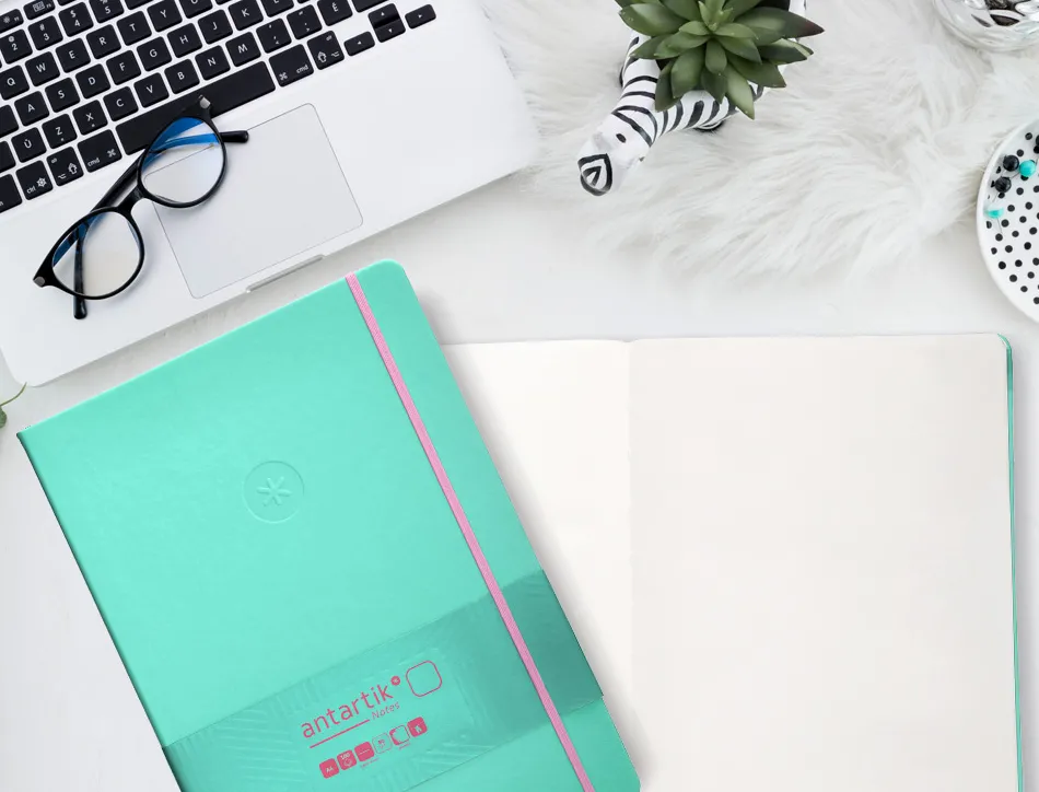 Carnet fermeture elastique rose antartik notes couverture rigide a4 papier uni ivoire 100 feuilles 80gr fsc turquoise