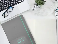 Carnet fermeture elastique turquoise antartik notes couverture rigide a4 ligne 100feuilles 80gr fsc coloris gris