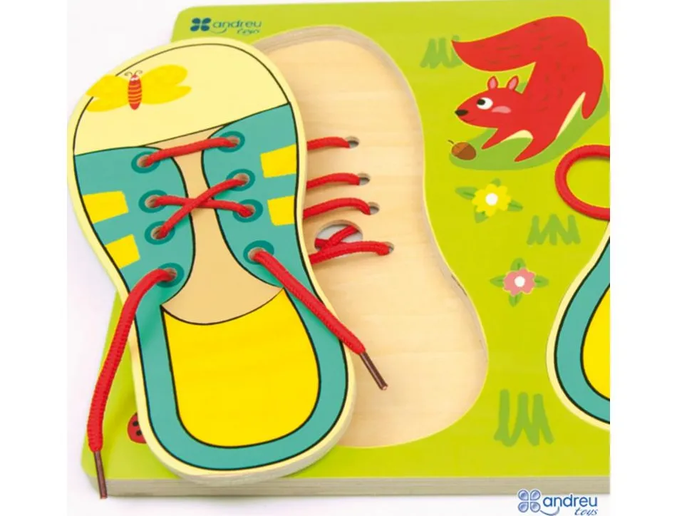 Chaussures a nouer andreu toys support en bois 30x22 cm