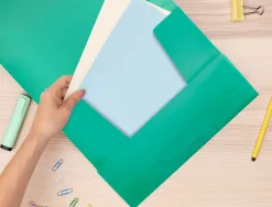 Chemise liderpapel polypropylène dos flexible a4 210x297mm 4/10e 3 rabats élastique 100f coloris vert translucide