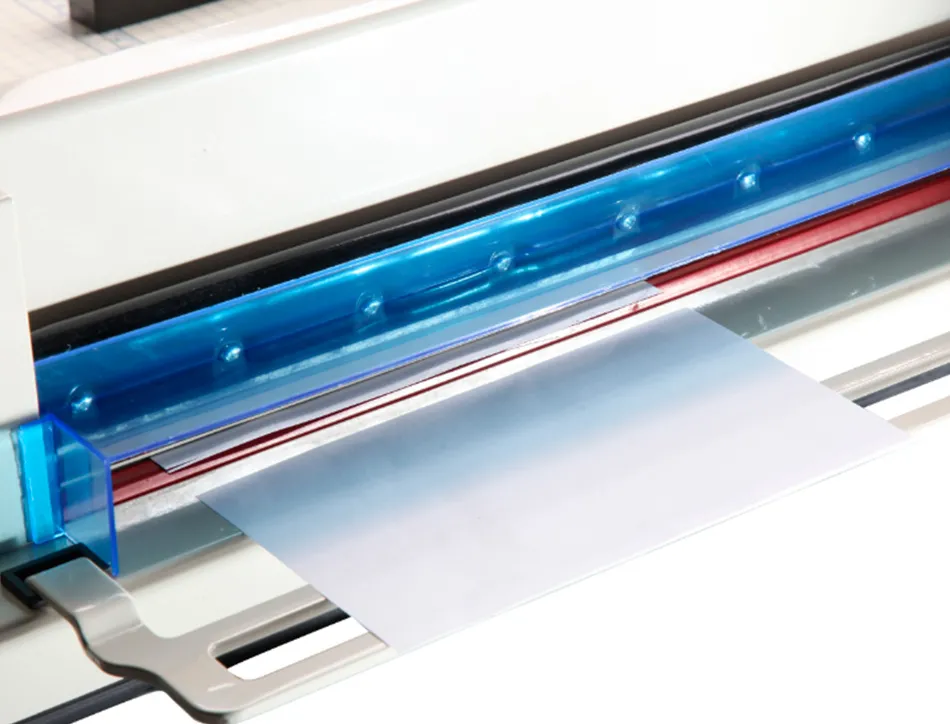 Cisaille q-connect kf14297 manuelle professionnelle longueur coupe 430mm capacite 400 feuilles