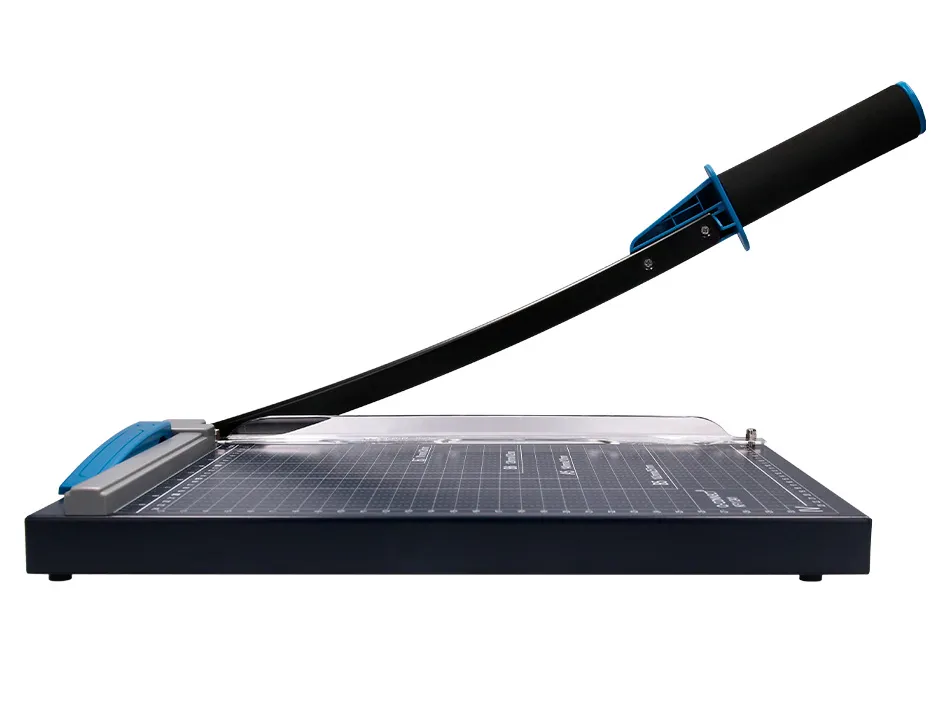Cisaille q-connect métal format a4 capacité coupe 10f pression manuelle 60x300x350mm