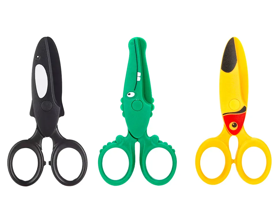 Ciseaux liderpapel 2-5ans lames plastiques bouts ronds ne coupent ni cheveux ni vetements longueur 12cm