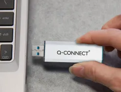 Clé usb q-connect 3.0 32gb lecture175mb/s écriture 60mb/s rétractable interface superspeed 3.0 compatible usb 2.0