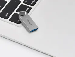 Clé usb q-connect 3.0 premium 16gb vitesse lecture 35mb/s écriture 8mb/s