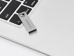 Clé usb q-connect 2.0 premium 16gb vitesse lecture 12mb/s écriture 3mb/s