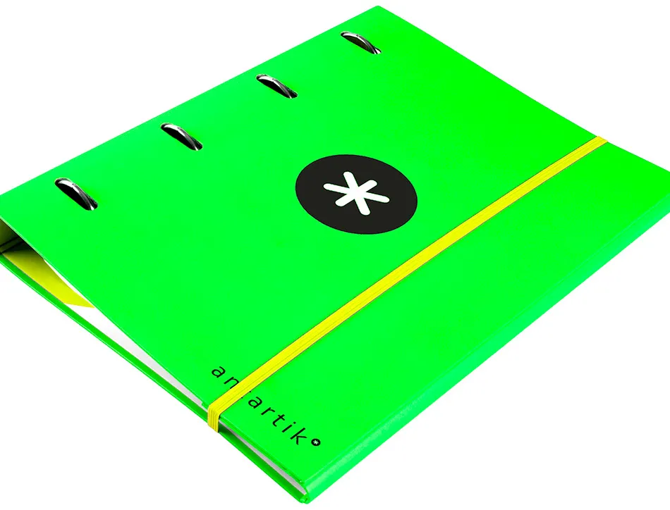 Classeur antartik 4 anneaux ronds 40mm a4 carton remborde feuillets mobiles quadrillage 5mm coloris vert