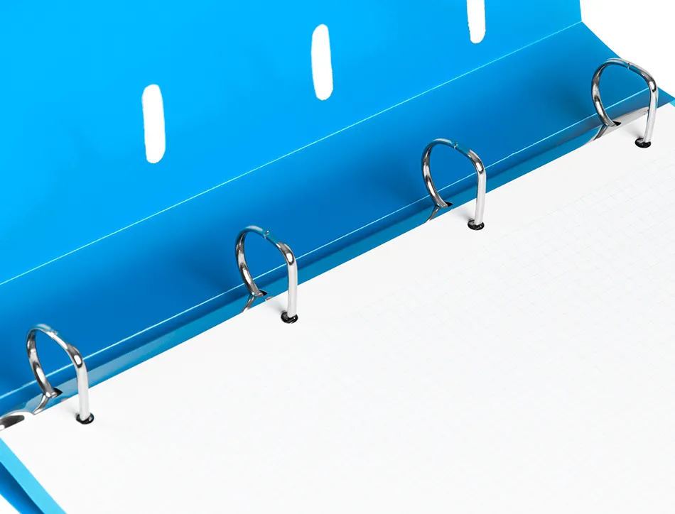 Classeur liderpapel 4 anneaux en d 25mm a4 polypropylene feuillets mobiles 100f 5x5mm coloris bleu translucide