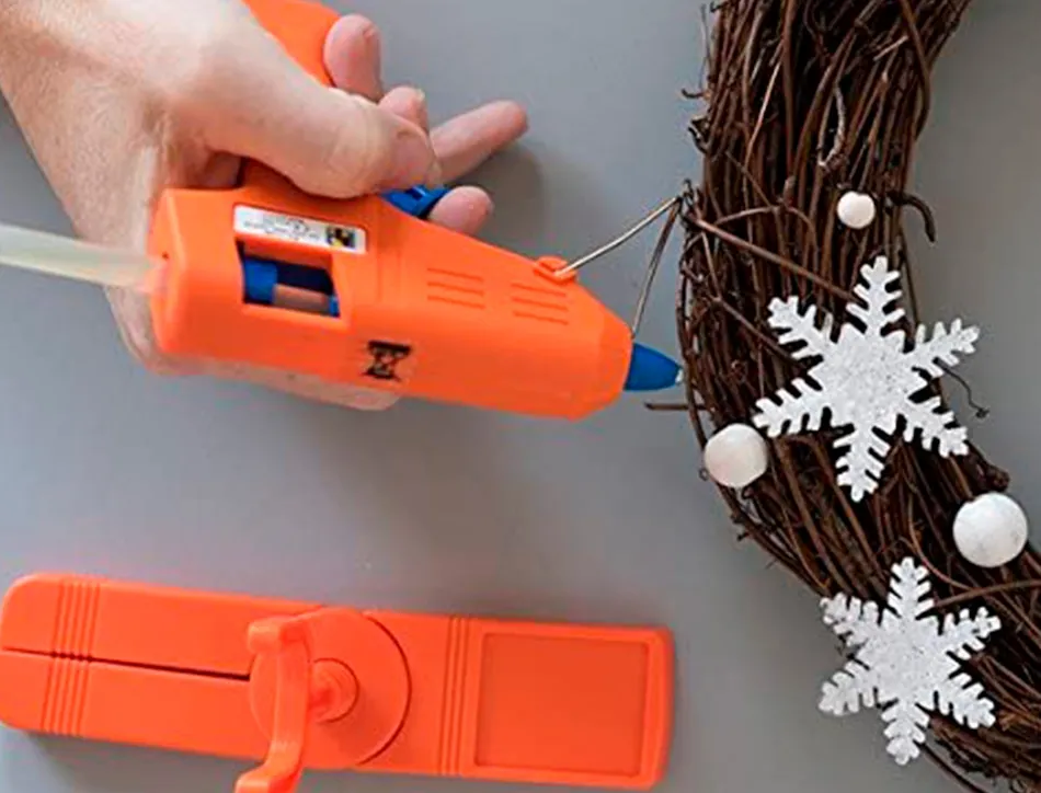 Colle cléopâtre universelle pour mini pistolet boîte de 60 bâtons