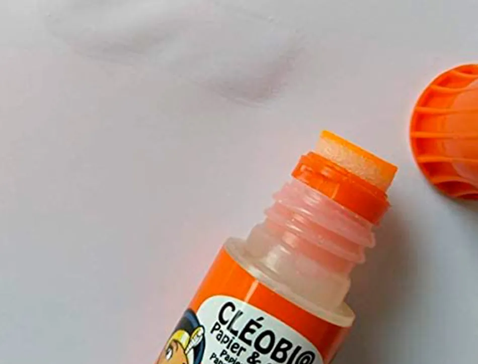 Colle scolaire cléopâtre cléobio liquide forte prise différée etendeur mousse rechargeable flacon 25g