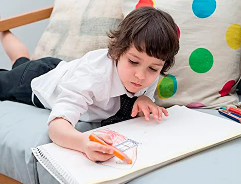 Crayon de couleur stabilo woody 3in1 arty multi-surfaces effacable etui carton 6 unites et
