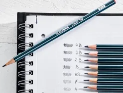 Crayon graphite stabilo othello arty hexagonal mine dure et tendre etui carton 6 unites assorties