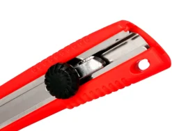 Cutter large xd-190 q-connect plastique abs lame interchangeable acier carbone 18mm avec guide lame blocage par molette