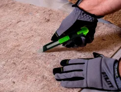 Cutter xd-07 q-connect plastique lame 9mm acier retractable interchangeable precoupee avec frein de securite et anse