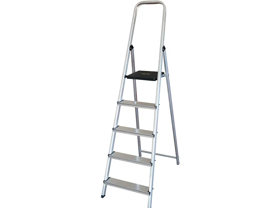Escabeau q-connect aluminium 450x850x1720mm 5 marches 4.75k g poids maximum supporté 150kg