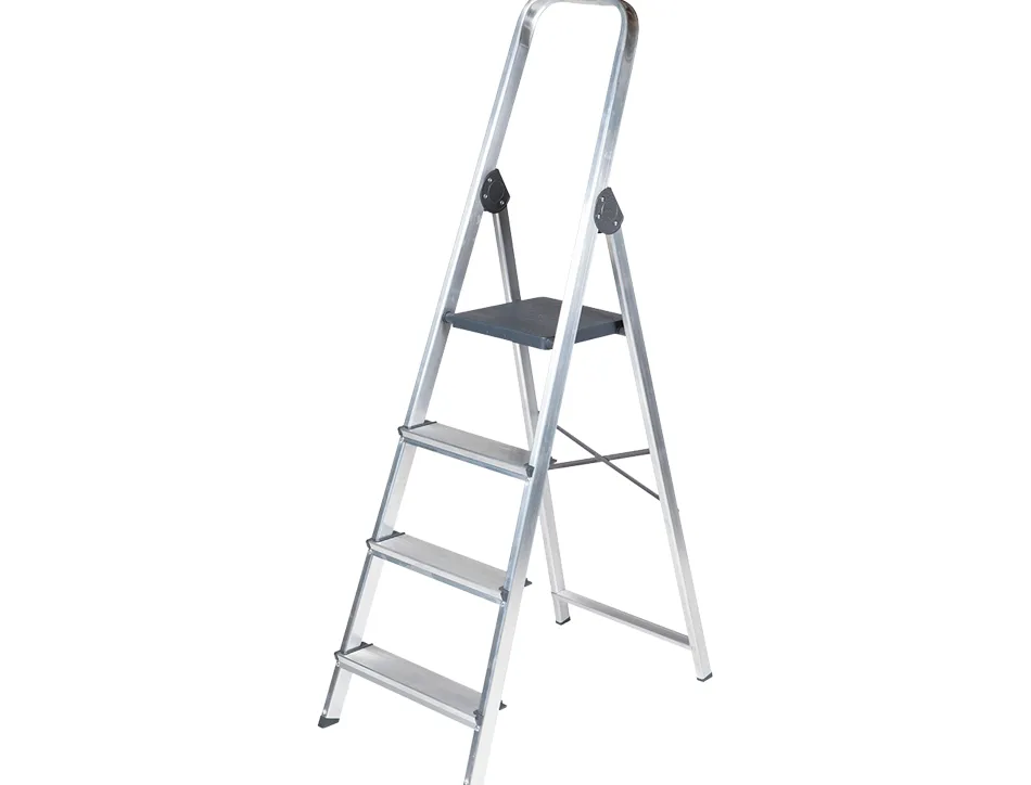 Escabeau q-connect aluminium 430x720x1490mm 4 marches 3.2kg poids maximum supporté 150kg