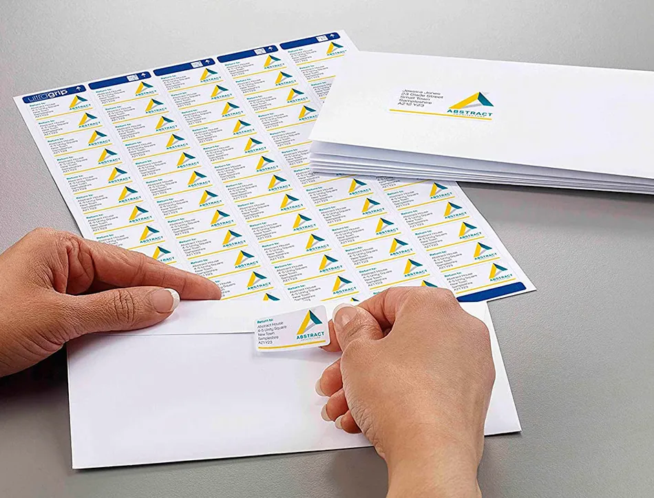 Etiquette autocollante avery adresse recyclee laser blanc 38,1 x 21,2 mm boite de 6500