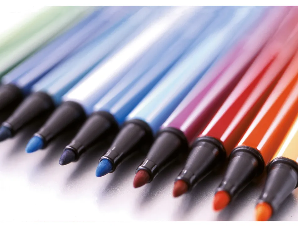 Feutre coloriage stabilo pen 68 encre aquarellable pointe ogive bloquée étui chevalet pochette 10 unités