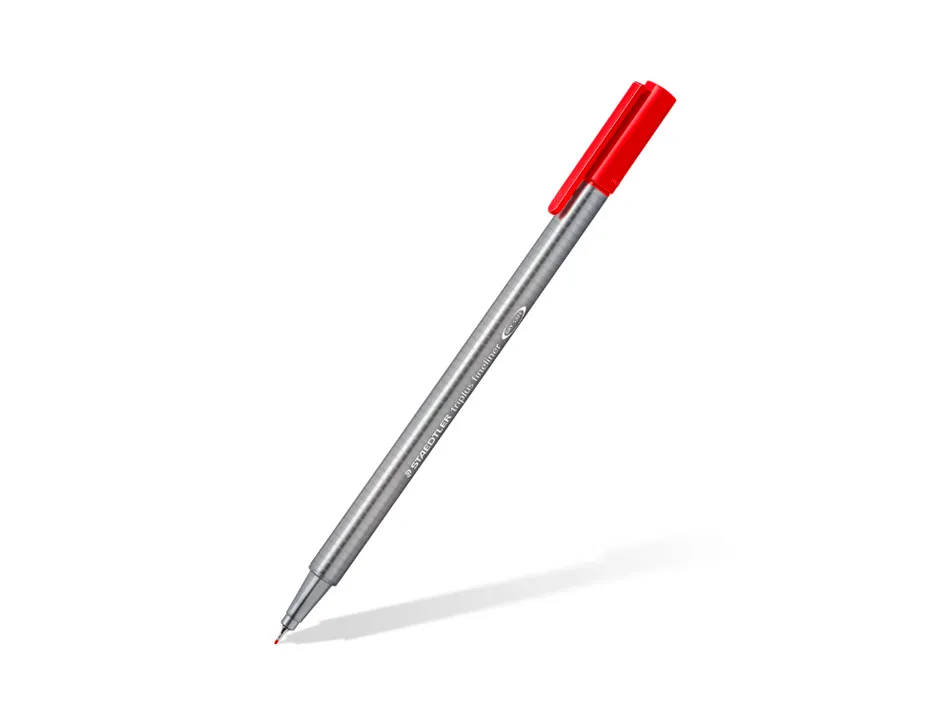 Feutre staedtler triplus fineliner 334 triangulaire pointe superfine 0,3mm coloris rouge
