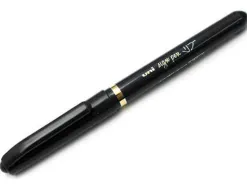 Feutre uniball sign pen encre super ink couvrante pointe feutre nylon ogive largeur trace 1mm coloris noir