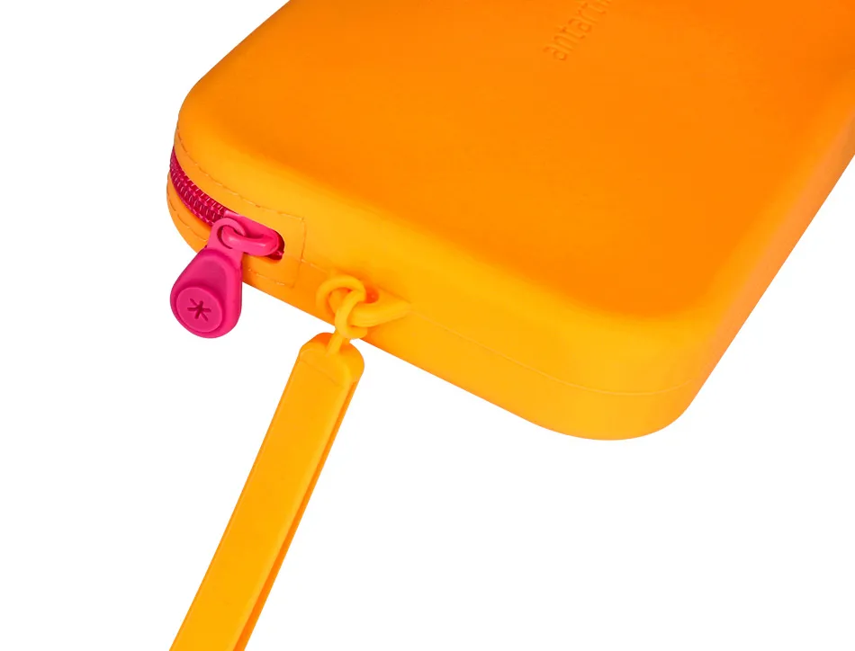 Fourre-tout antartik plat en silicone modele tropical dive 190x120x25mm coloris orange