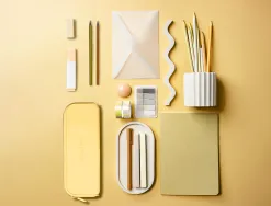 Fourre-tout antartik rectangulaire 1 compartiment en silicone modele prisma 185x50x75mm coloris jaune