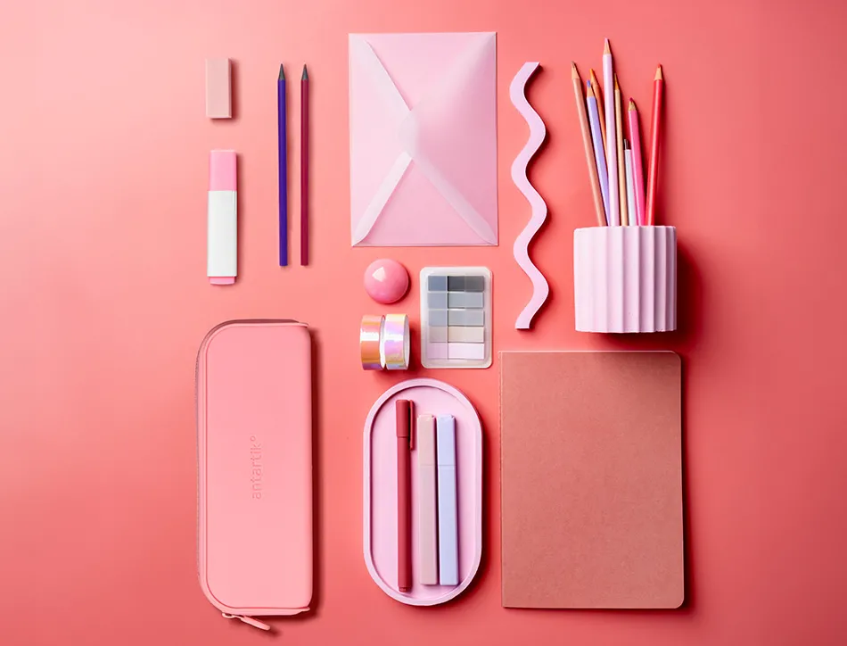 Fourre-tout antartik rectangulaire 1 compartiment en silicone modele prisma 185x50x75mm coloris rose