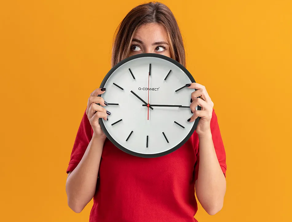 Horloge q-connect murale plastique diametre 34,4cm silencieux coloris noir
