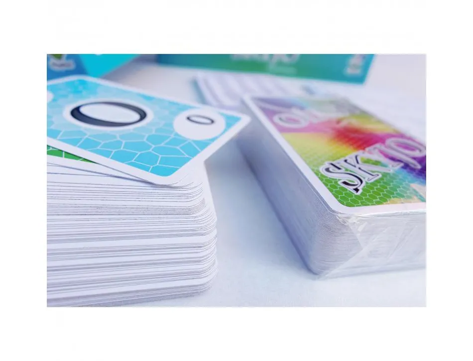 Jeu interdacta skyjo 150 cartes + 1 bloc score + 1 regle du jeu