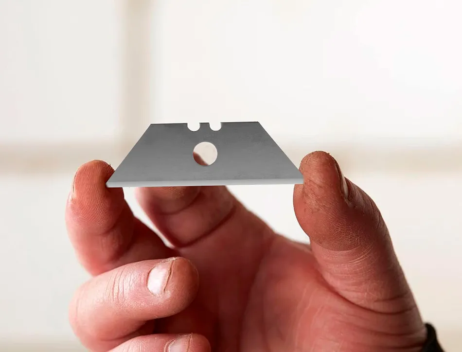 Lame rechange q-connect cutter universel 18mm blister 5 unités