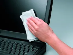 Lingette nettoyante fellowes ecran tablette pre-impregnee fibres biodegradables antistatique boite 100 unites