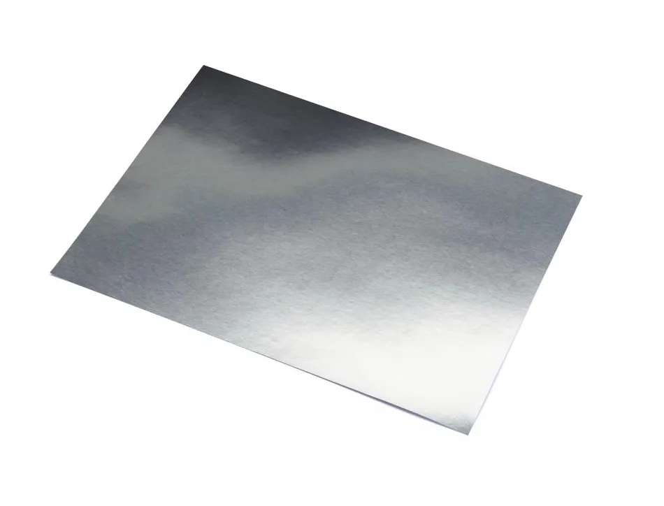 Lot de 10 feuilles cartonnées metallisee 500x650mm 225g coloris argent