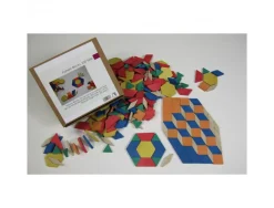 Lot de geomosaic blocs wissner pieces geometriques 6 formes et 6 couleurs 250 pieces 6 coloris assortis