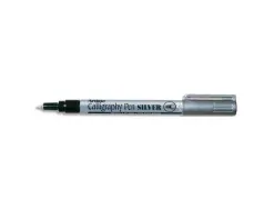 Marqueur artline permanent pointe large biseautée 2.5mm tous supports corps métal encre pigmentée résiste eau argent