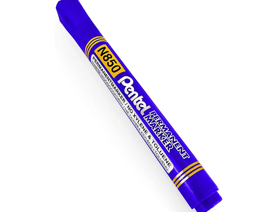 Marqueur pentel permanent pointe conique moyenne 4,20mm encre indelebible faible odeurtous supports coloris bleu