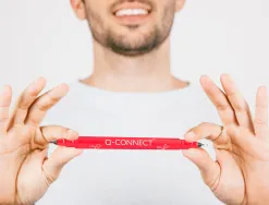 Marqueur permanent q-connect pointe double 1mm et 0,4 mm coloris rouge