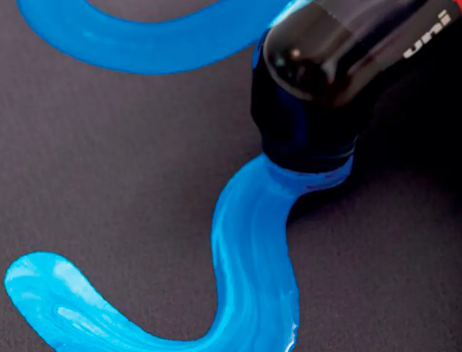 Marqueur posca peinture pointe ronde coloris bleu clair
