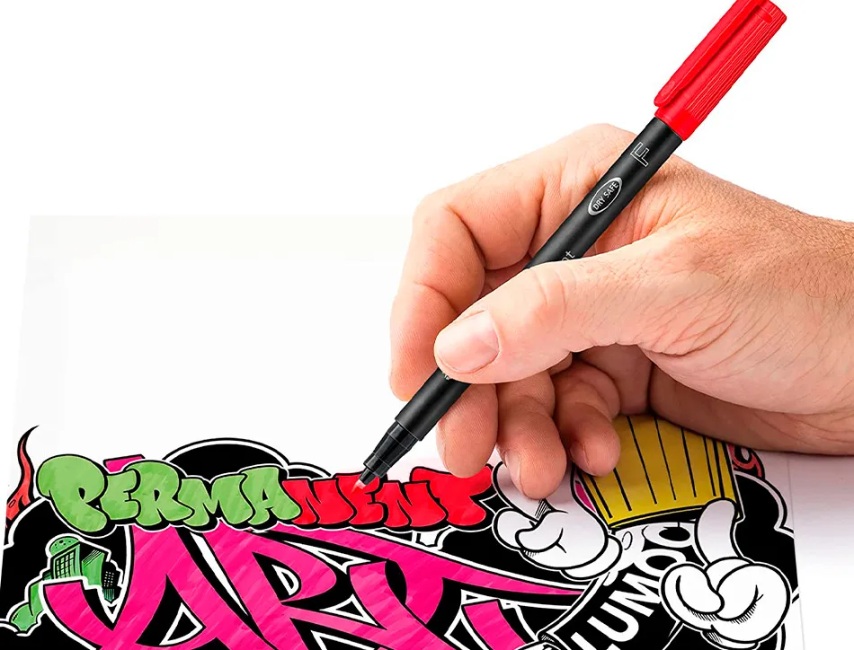 Marqueur staedtler permanent dry safe lumocolor 318 pointe fine 0,6mm coloris assrotis etui de 10 feutres