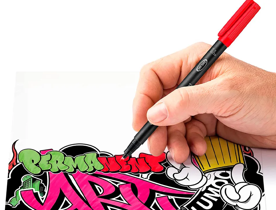 Marqueur staedtler permanent dry safe lumocolor 318 pointe fine 0,6mm coloris assrotis etui de 14 feutres