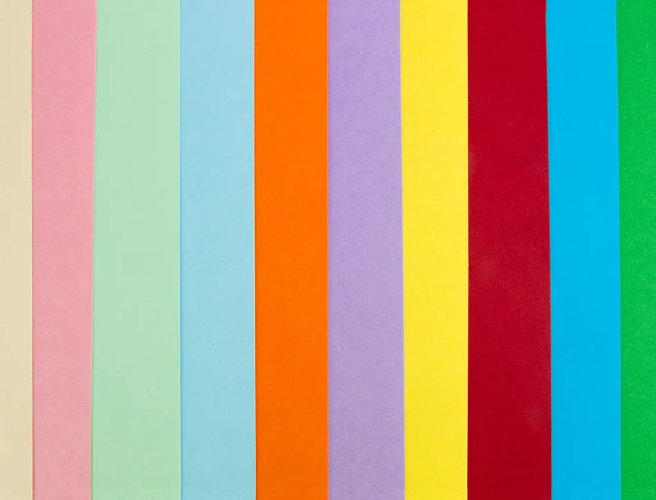Papier cartonne liderpapel a4 180gr coloris assortis paquet 100 feuilles